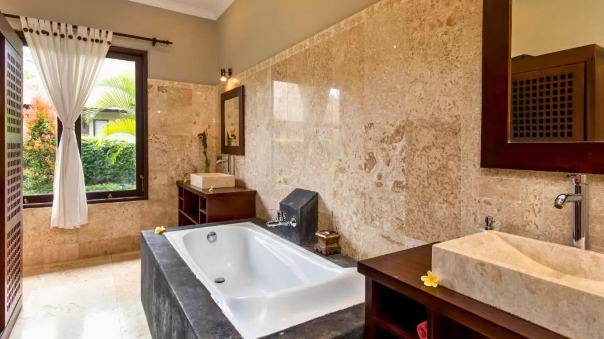 Eesha 2 Bedroom Private Pool Villa Zn248 Ubud  Ubud (Bali)