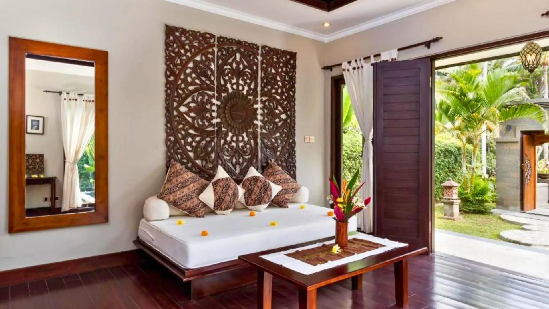 Eesha 2 Bedroom Private Pool Villa Zn248 Ubud
