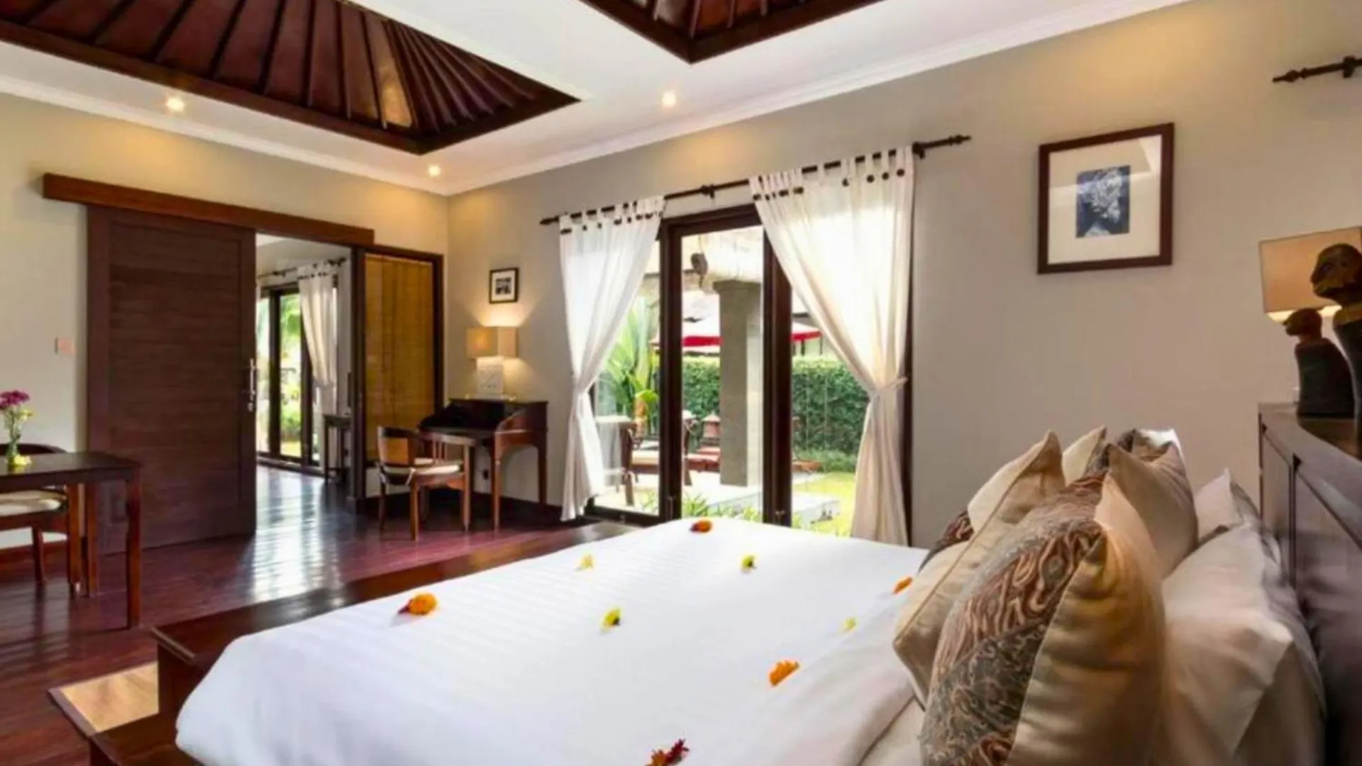 Eesha 2 Bedroom Private Pool Villa Zn248 Ubud  Ubud (Bali)