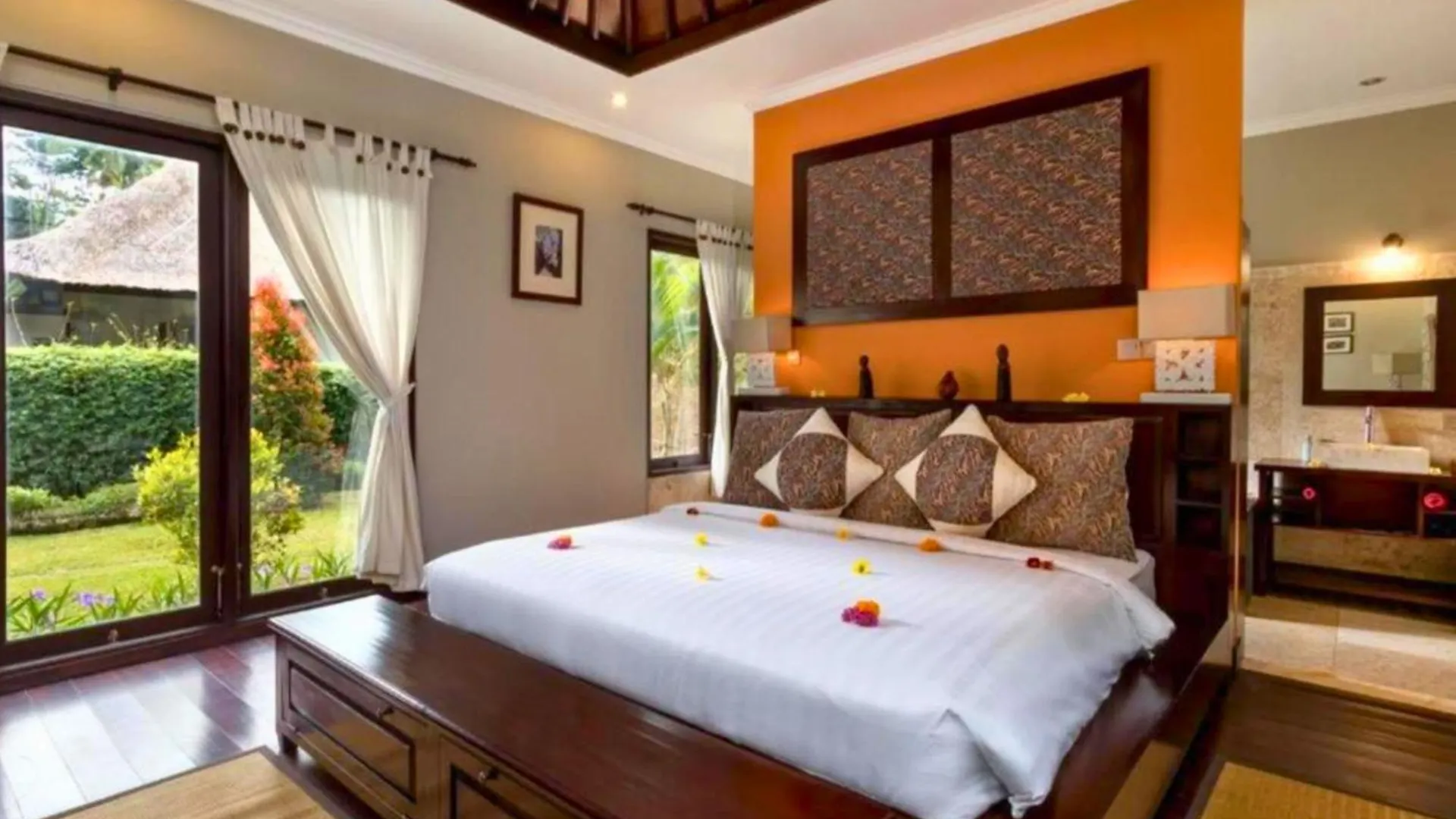 Eesha 2 Bedroom Private Pool Villa Zn248 Ubud